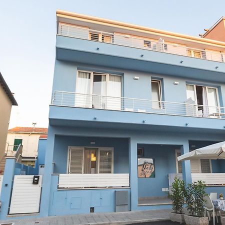 Via Siena 4 - Suites & Rooms Marina di Cecina Dış mekan fotoğraf