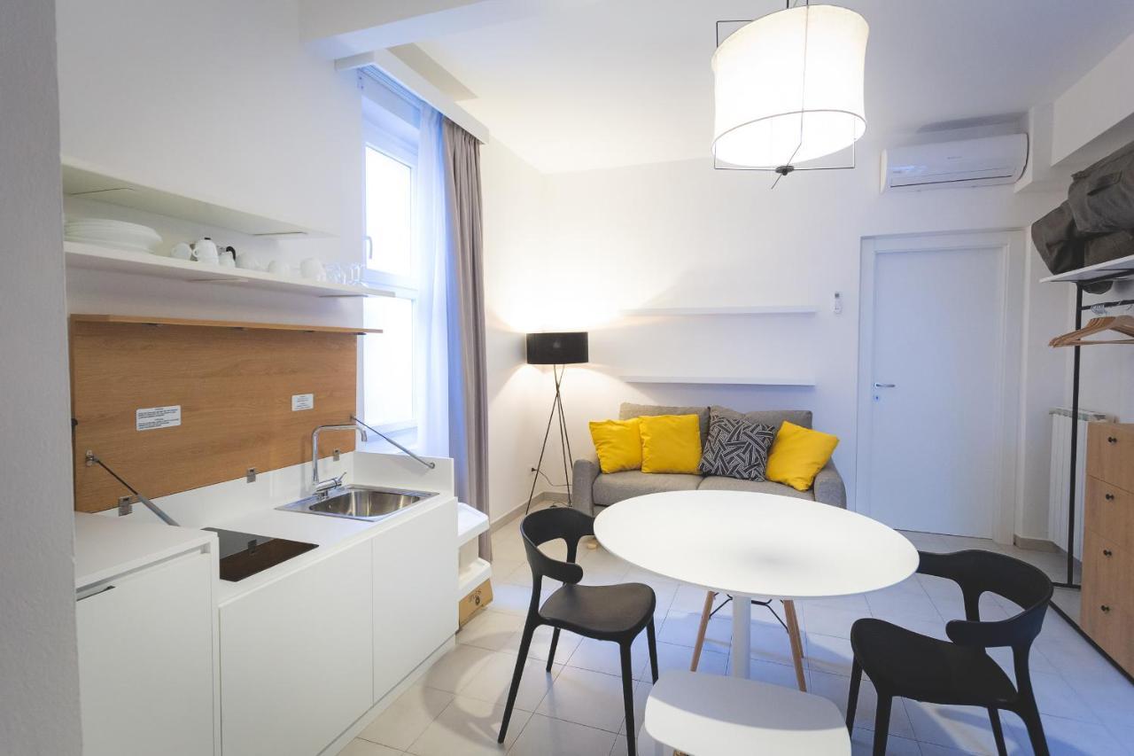 Via Siena 4 - Suites & Rooms Marina di Cecina Dış mekan fotoğraf