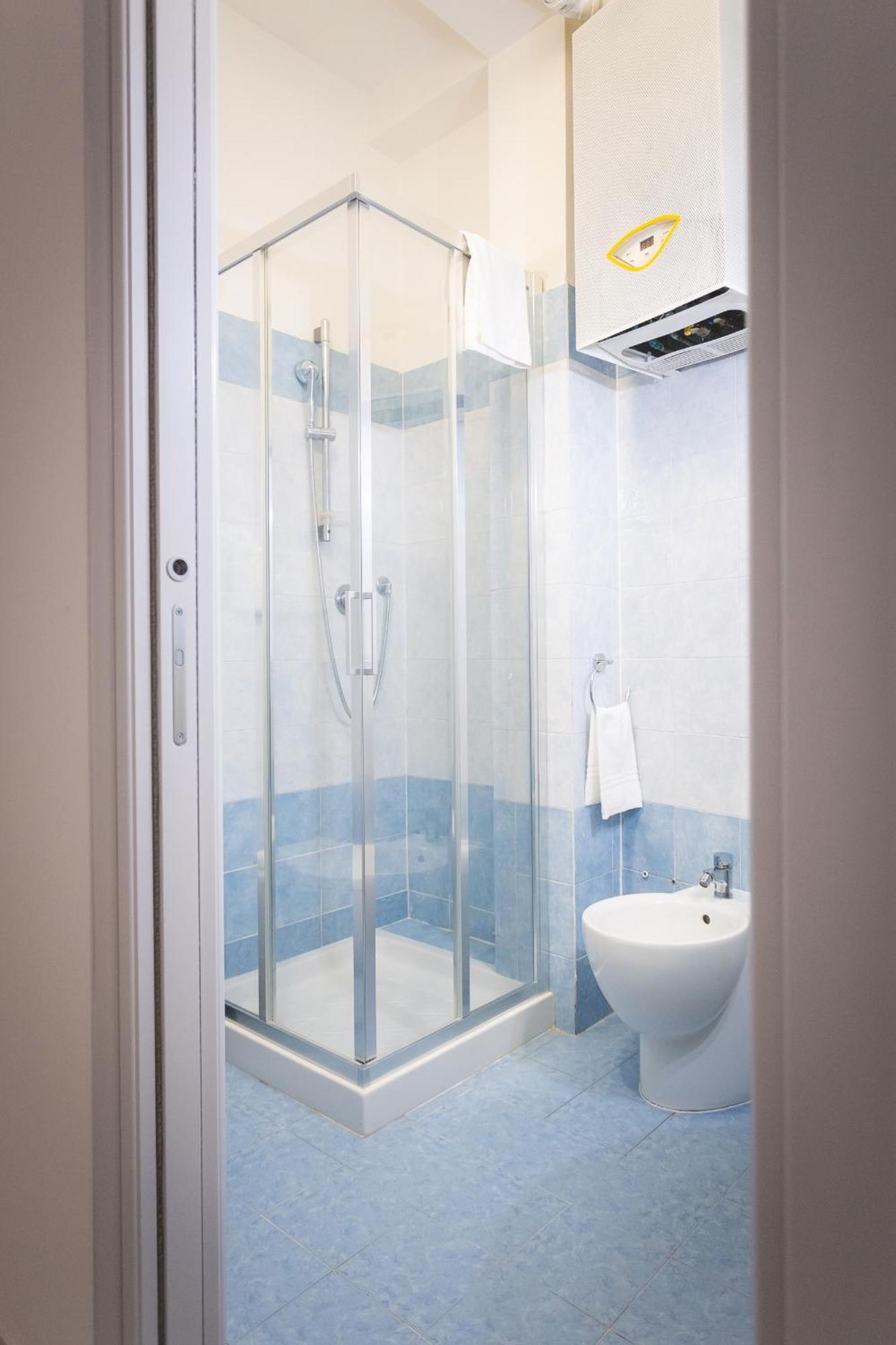 Via Siena 4 - Suites & Rooms Marina di Cecina Dış mekan fotoğraf