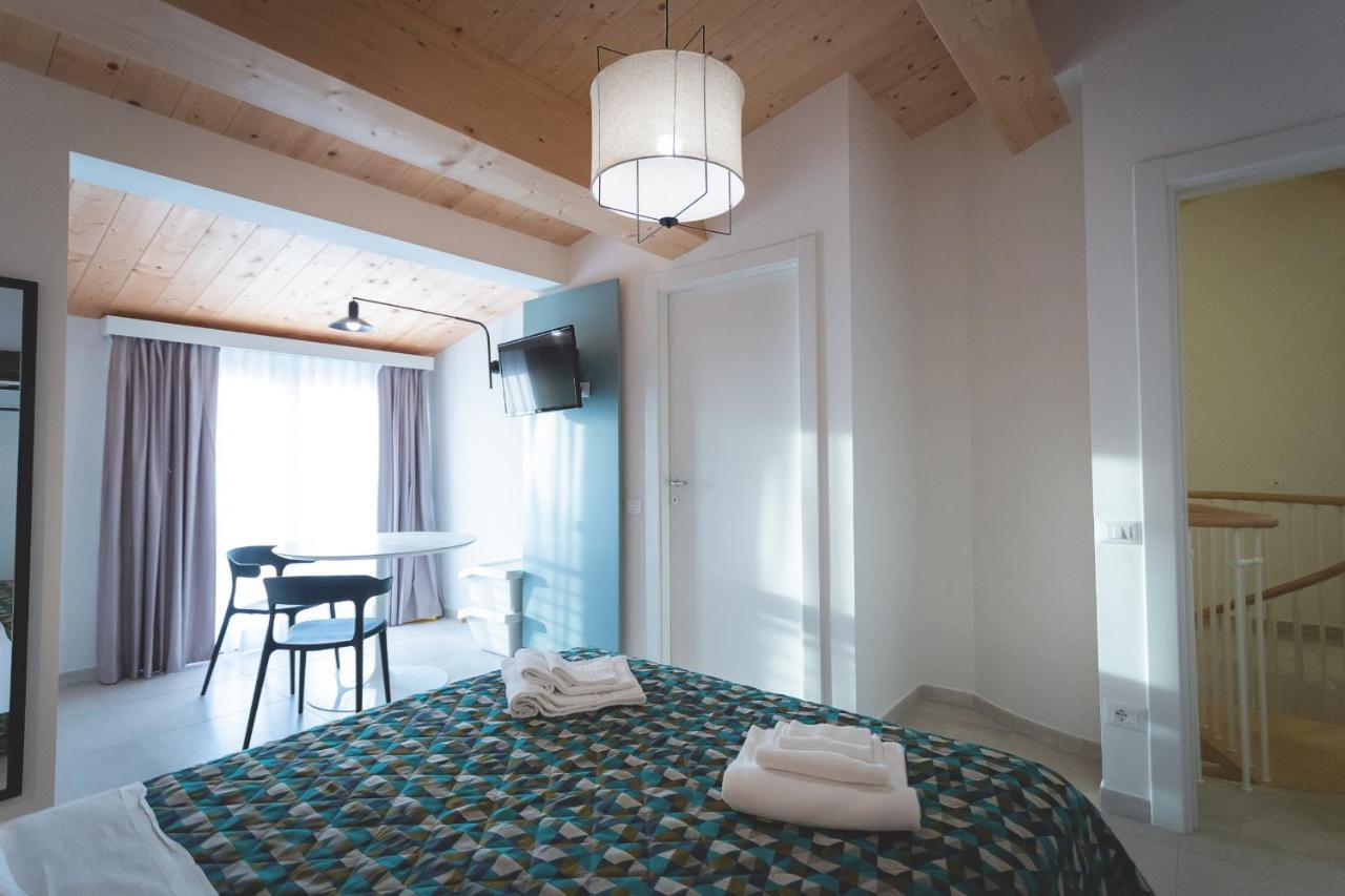 Via Siena 4 - Suites & Rooms Marina di Cecina Dış mekan fotoğraf