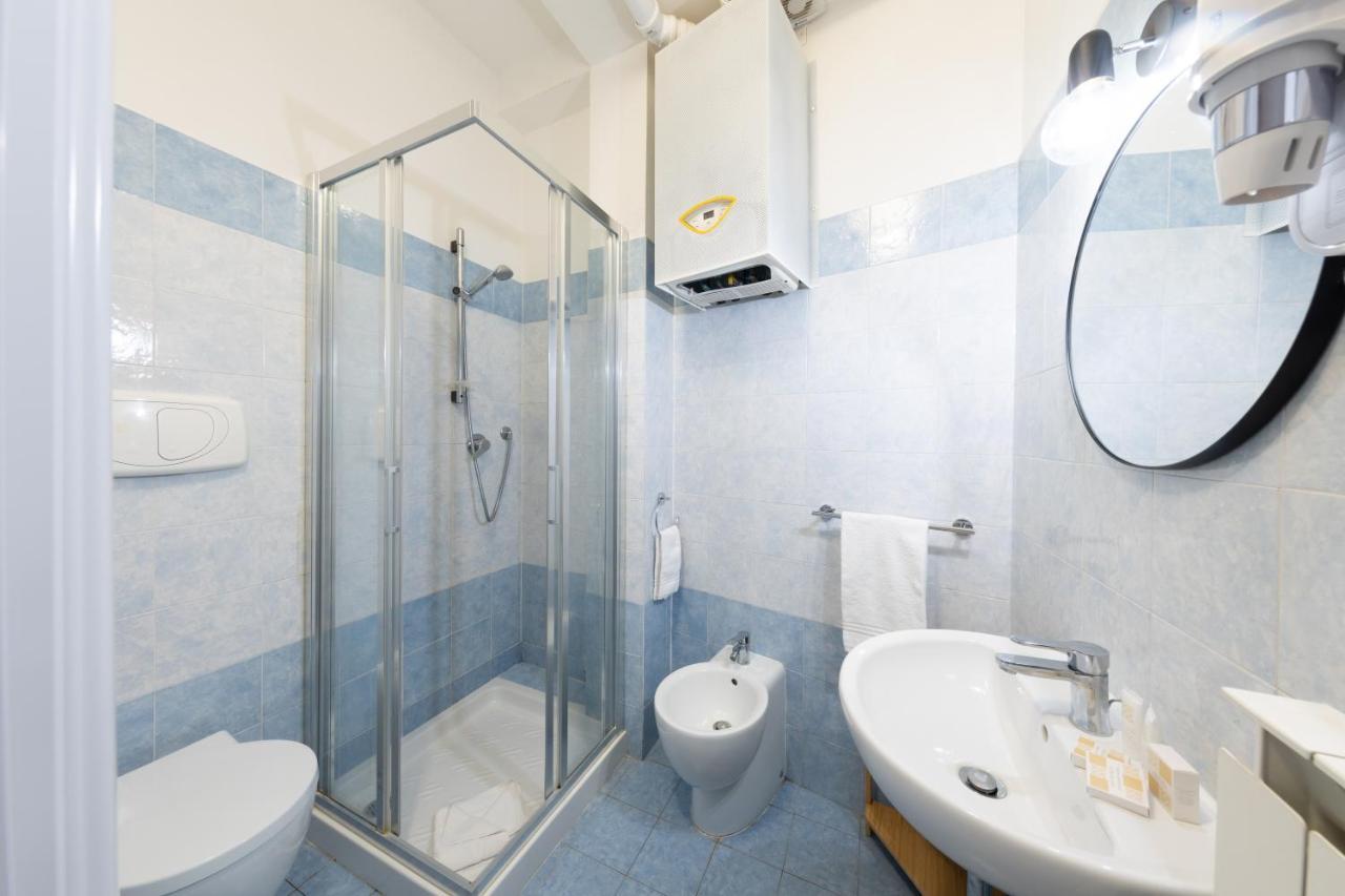 Via Siena 4 - Suites & Rooms Marina di Cecina Dış mekan fotoğraf