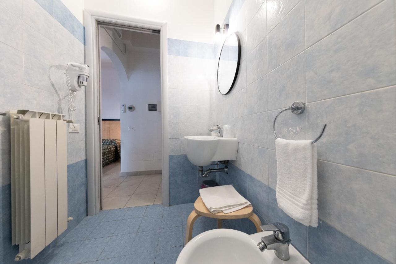 Via Siena 4 - Suites & Rooms Marina di Cecina Dış mekan fotoğraf