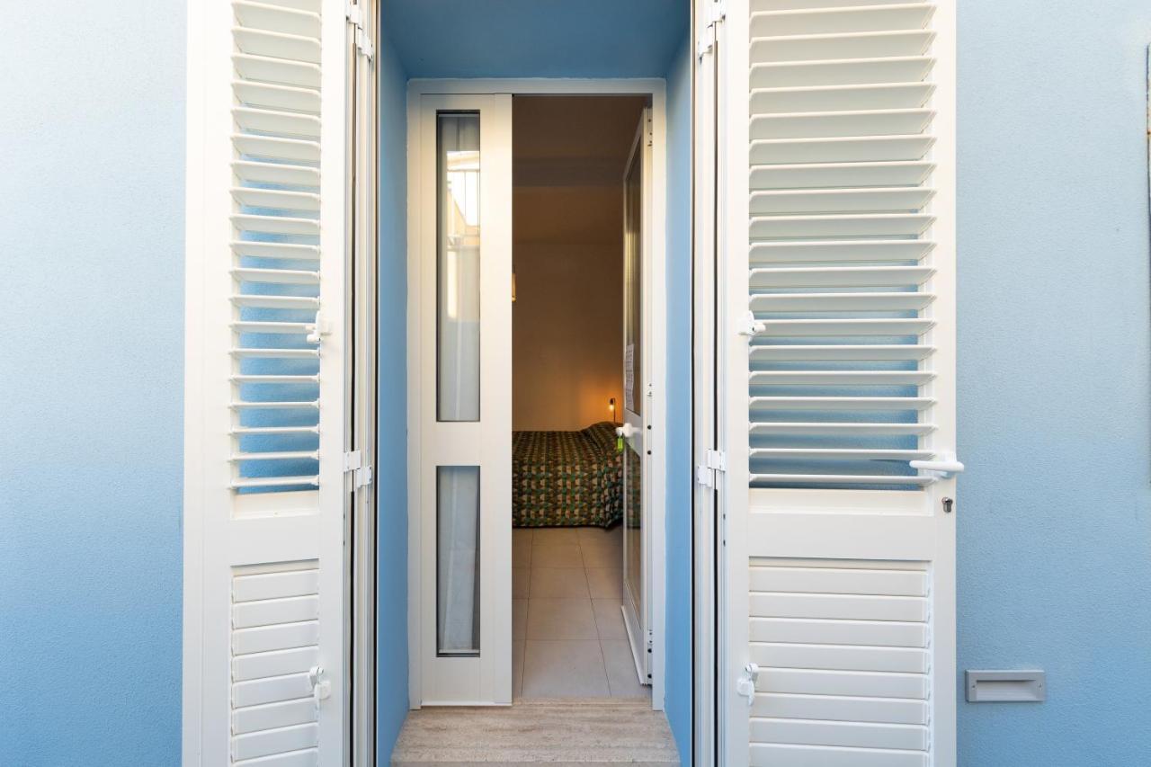 Via Siena 4 - Suites & Rooms Marina di Cecina Dış mekan fotoğraf