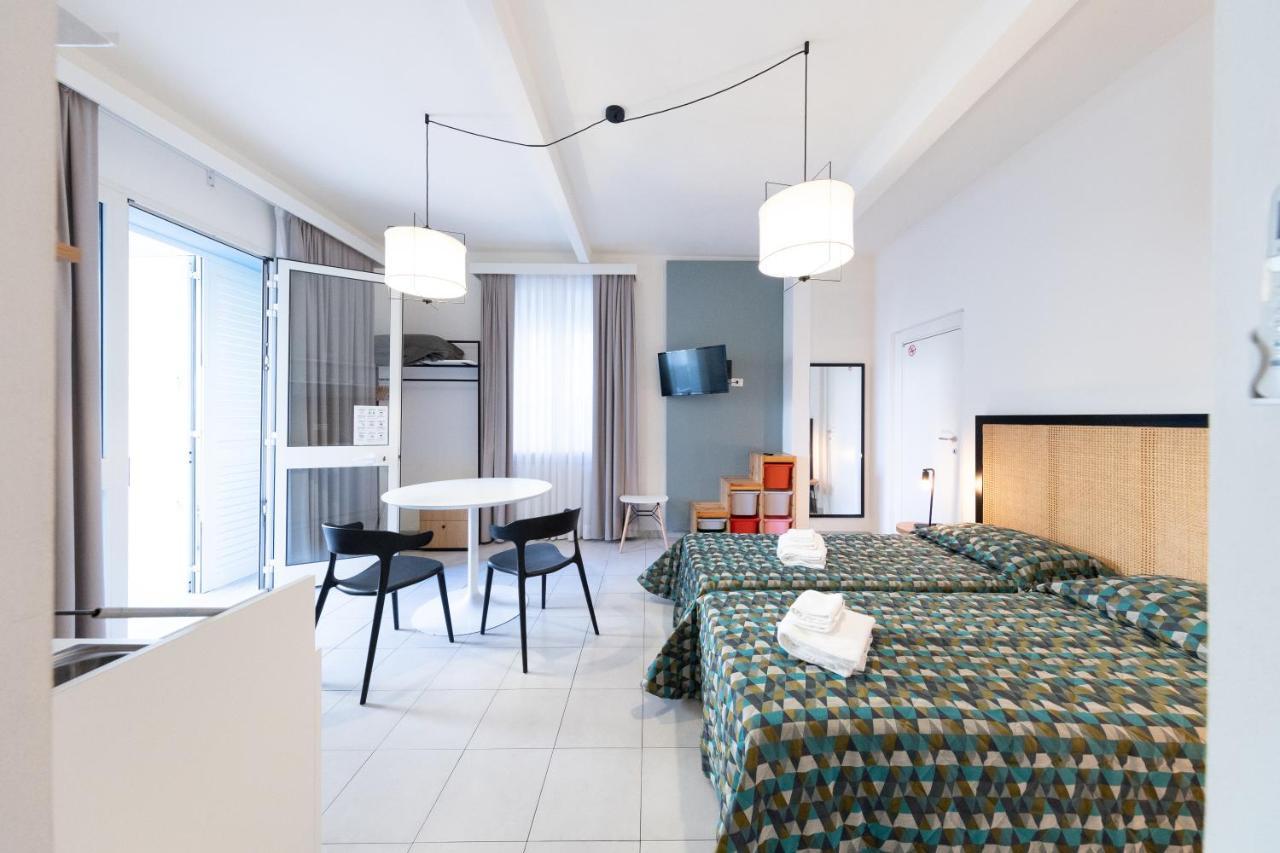 Via Siena 4 - Suites & Rooms Marina di Cecina Dış mekan fotoğraf