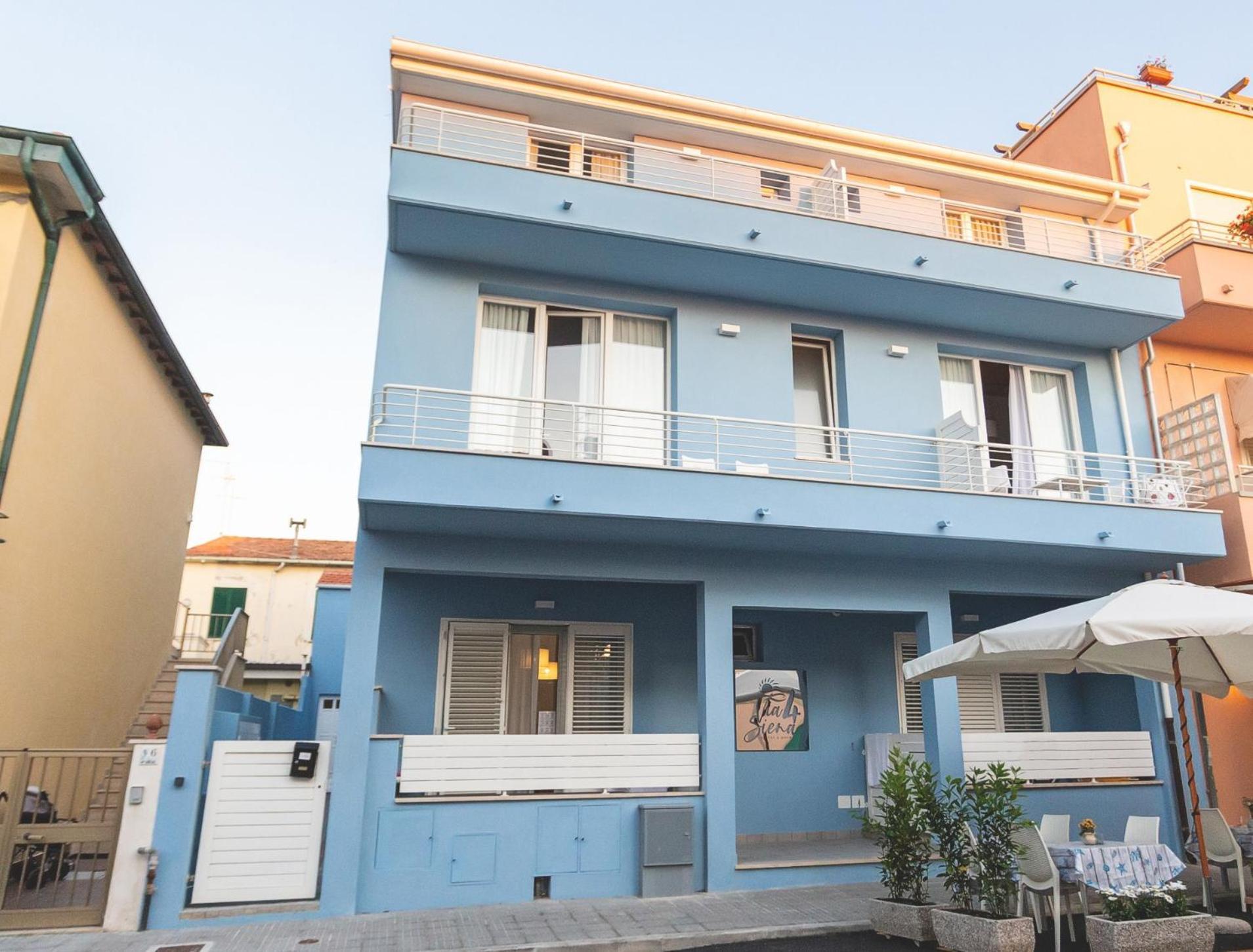 Via Siena 4 - Suites & Rooms Marina di Cecina Dış mekan fotoğraf